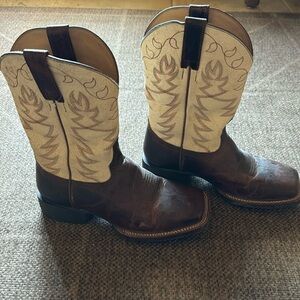 Cody James western boots